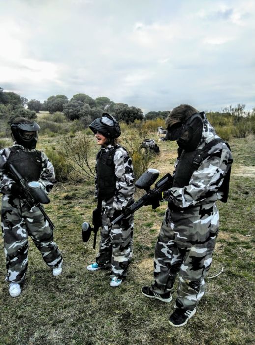 Paintball para grupos, despedidas de soltero, fiestas de empresa... en Madrid