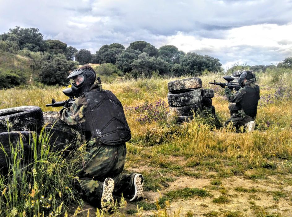 Paintball en el campo muy cerca de Madrid