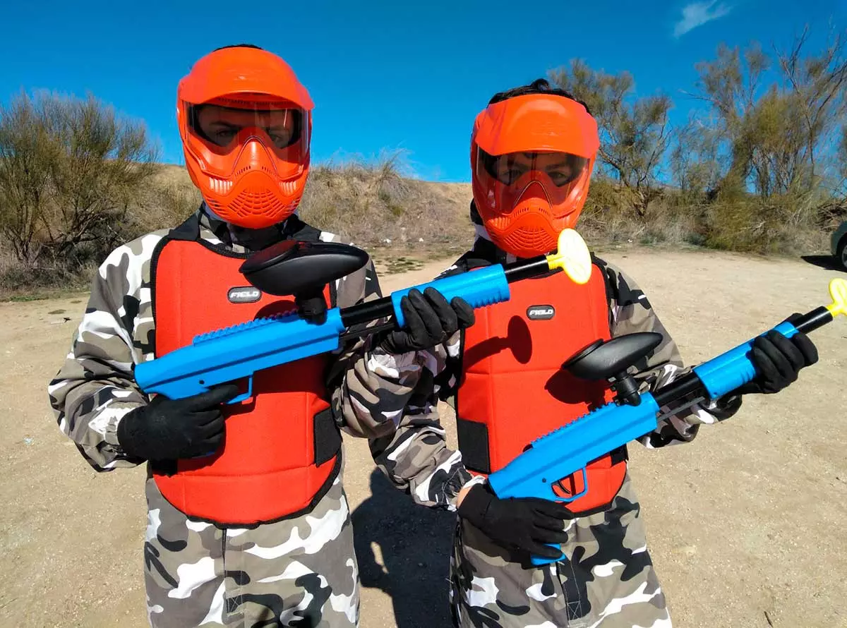 Click to enlarge image paintball-ninos-9-anos-3.jpg