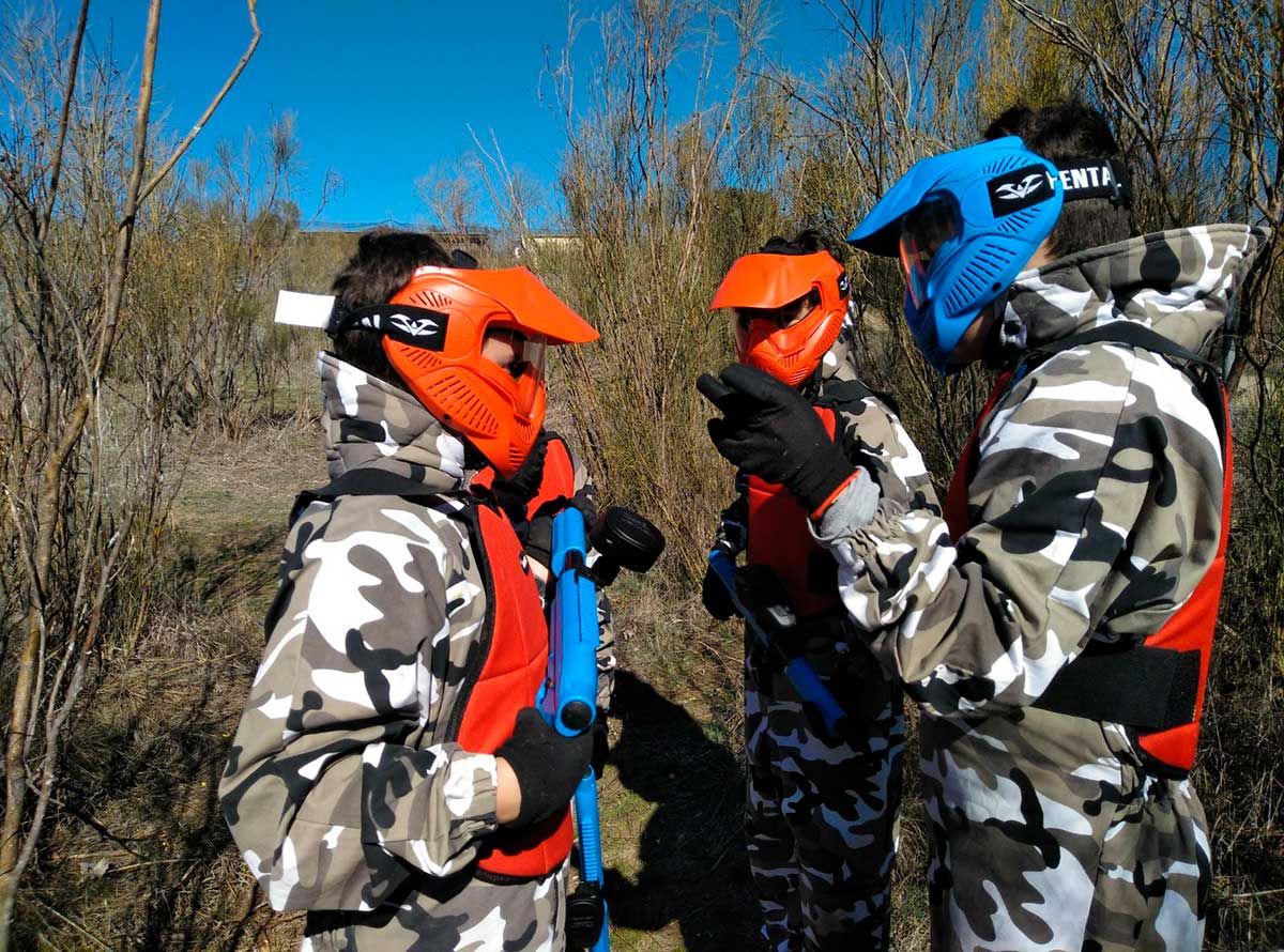 Click to enlarge image paintball-ninos-8-anos-5.jpg